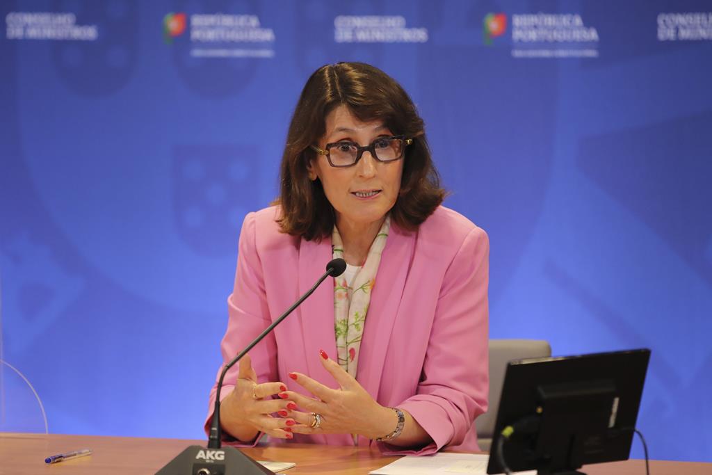 Ministra da Justiça deu conta da proposta aprovada. Foto: Manuel de Almeida/Lusa