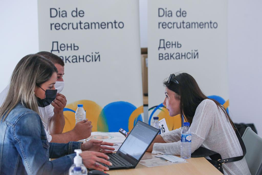 Recrutamento em Lisboa com oportunidades de emprego para refugiados ucranianos. Foto: António Cotrim/Lusa