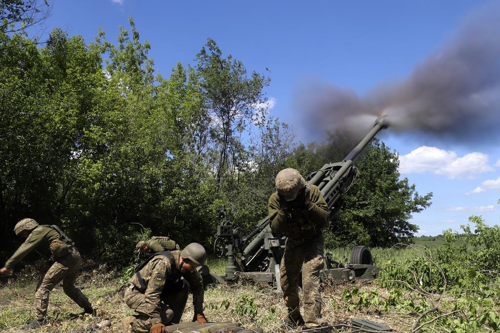 guerra na Ucrânia - soldados ucranianos na frente de Donetsk Foto: Str/EPA