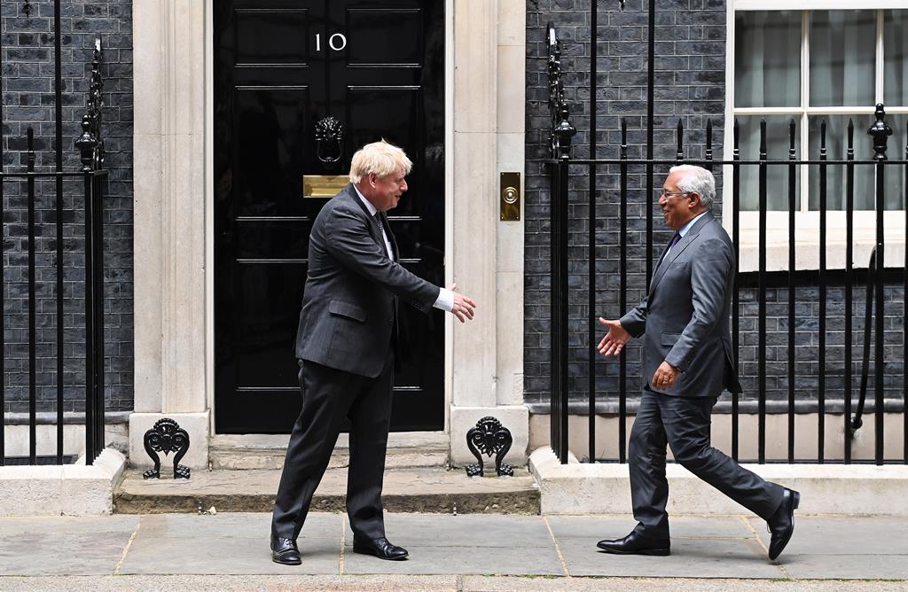 Boris Johnson e António Costa reunidos em Downing Street.Foto: Andy Rain/EPA