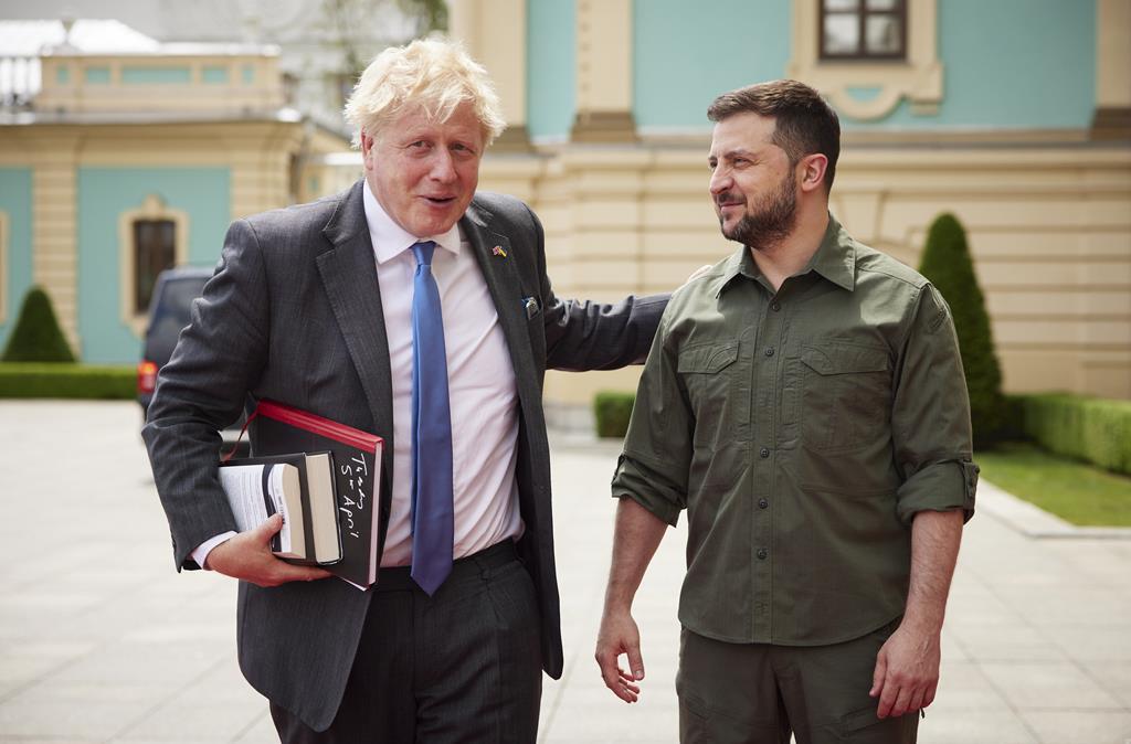 Boris Johnson com Volodymyr Zelensky em visita surpresa a Kiev. Foto: Presidência da Ucrânia