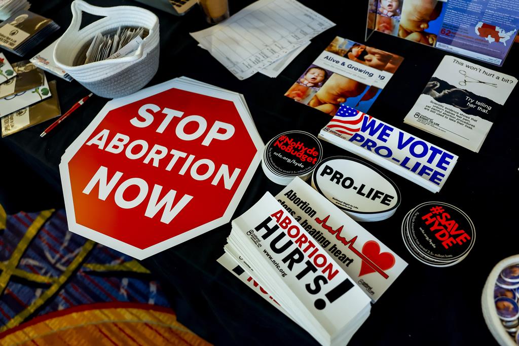 O Supremo Tribunal revogou a lei Roe v. Wade, que em 1973 permitiu legalizar o aborto nos EUA. Foto: Erik S. Lesser/EPA