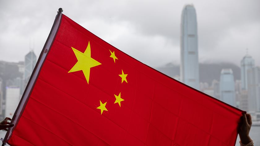 bandeira da China Foto: Jerome Favre/EPA