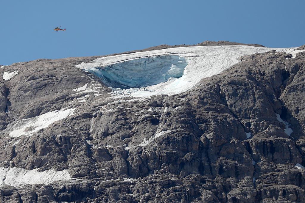 Alpes italianos, derrocada em Marmolada. Foto: Andrea Solero/EPA