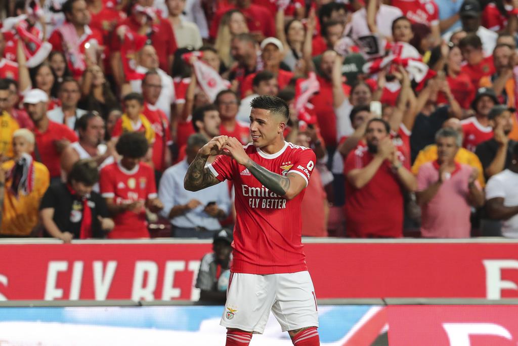 Enzo Fernández marcou na estreia pelo Benfica, frente ao Midtjylland Foto: Miguel A. Lopes/Lusa
