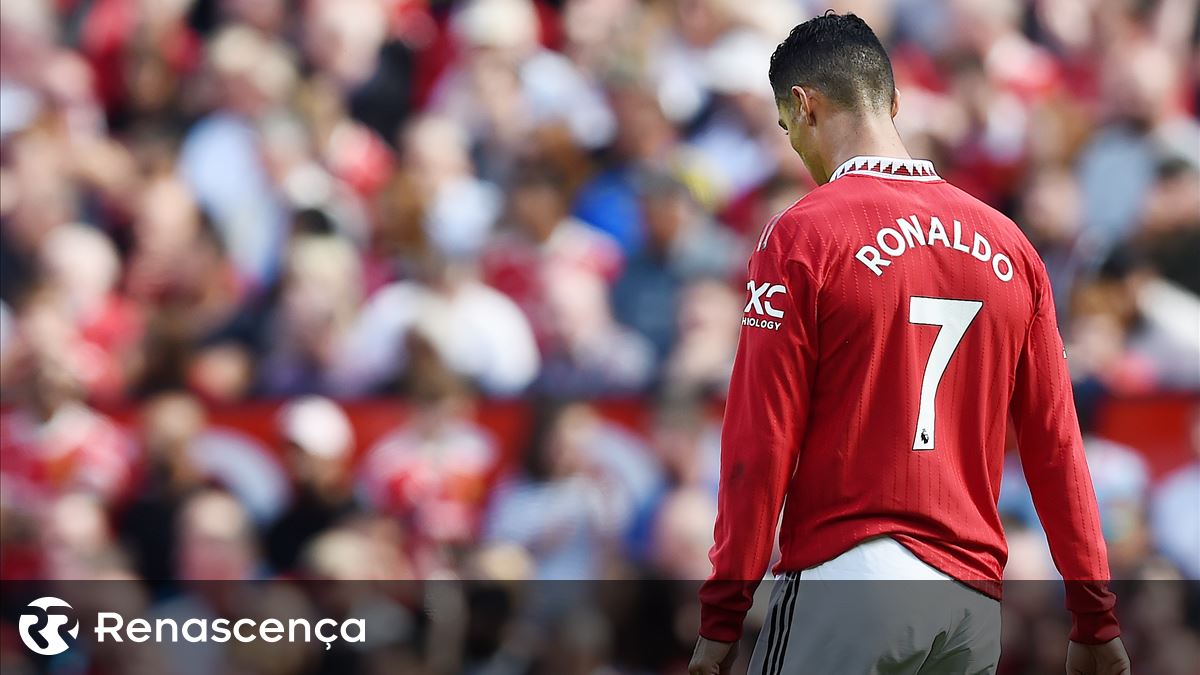 Manchester United goleado pelo Brentford com Cristiano Ronaldo a titular