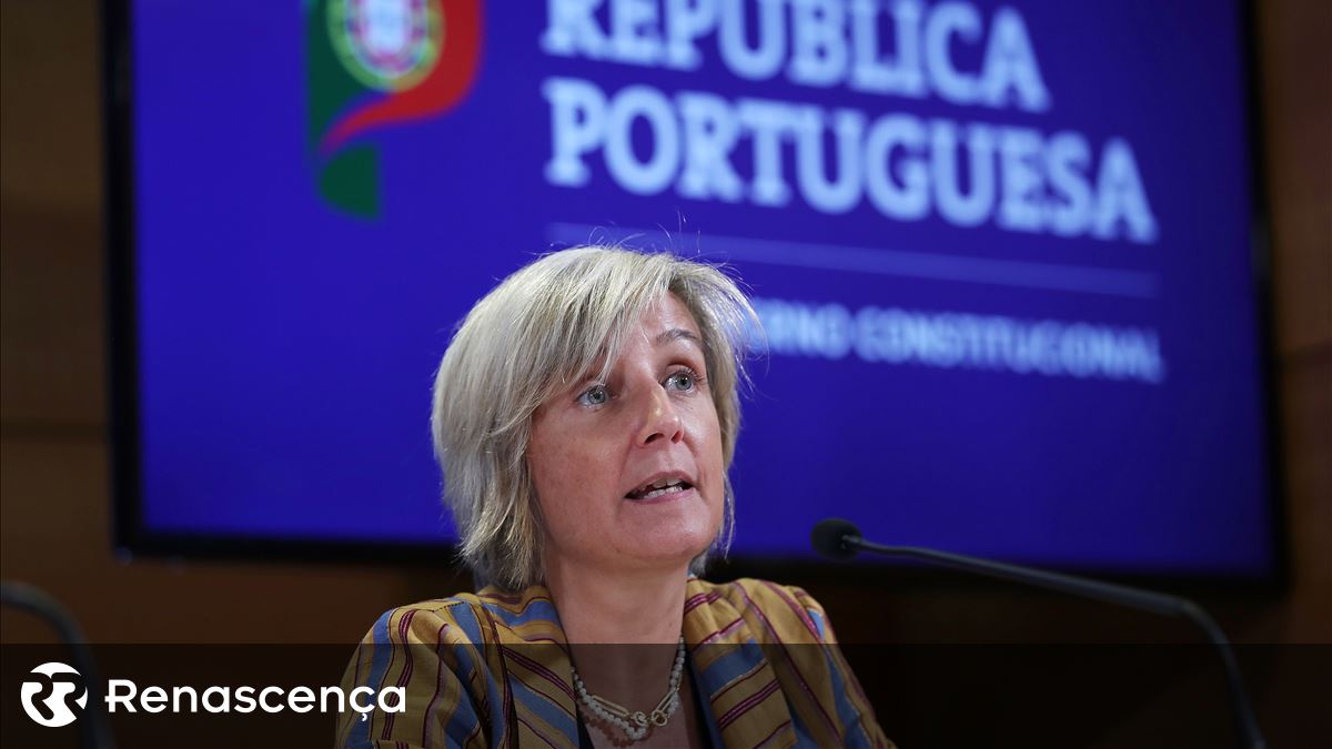 ​Marta Temido desconhece-se auditoria e irrita-se com perguntas sobre caso das gémeas