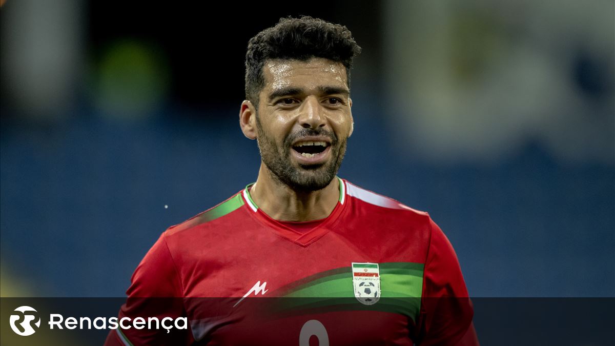 Taremi solidário com jogador iraniano que foi detido por apoiar os