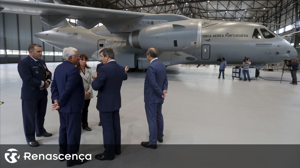 Embraer KC-390, o maior avião brasileiro - Terra