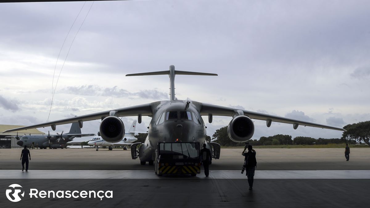 Avião com 44 repatriados do Líbano chegou a Lisboa