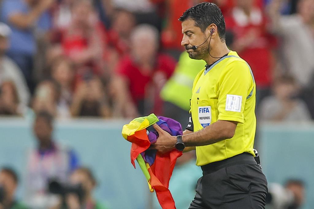 Mundial'2022: Iraniano Alireza Faghani vai arbitrar o Portugal-Uruguai