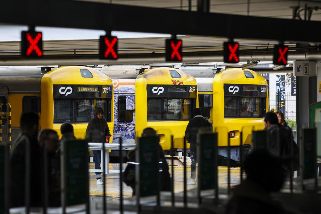 Sindicatos do setor ferroviário querem maiores aumentos dos salários. Foto: José Sena Goulão/Lusa