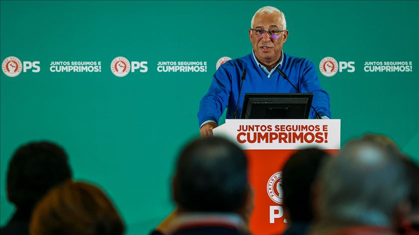 António Costa pede que PS seja mais exigente na escolha de quadros políticos