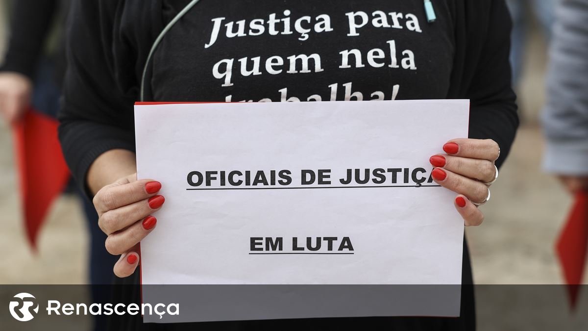 Governo consegue acordo com funcionários judiciais, mas falha negociação com oficiais de Justiça