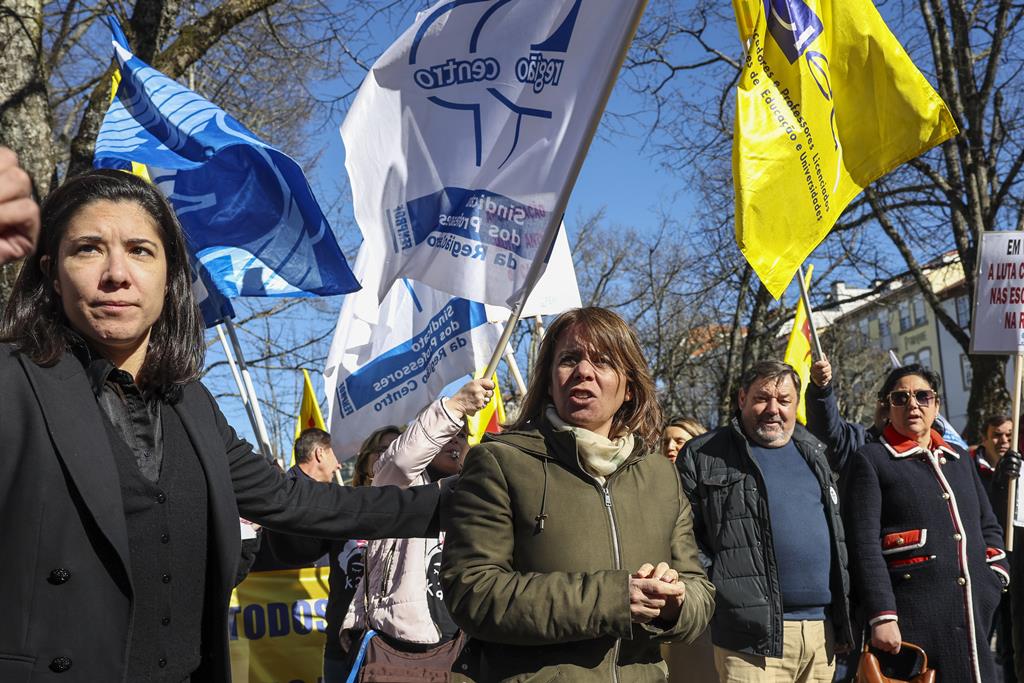 Catarina Martins na greve de professores em Viseu. Foto: Paulo Novais/Lusa