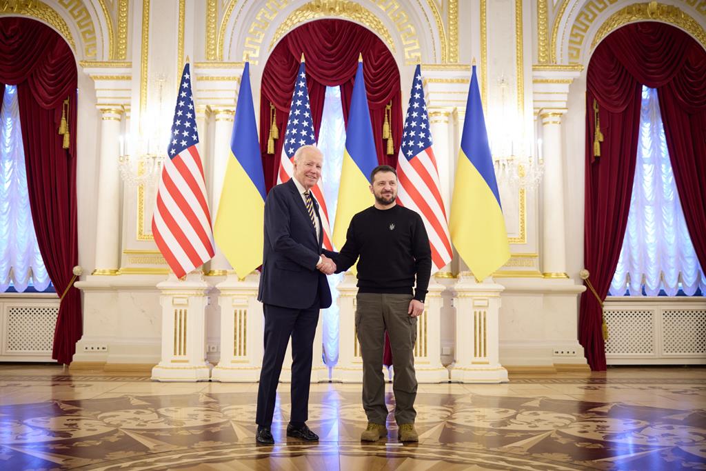 Joe Biden Faz Visita Surpresa A Kiev - Renascença