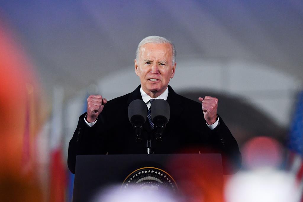 Joe Biden discursa em Varsóvia, na Polónia. Foto: Piotr Nowak/EPA