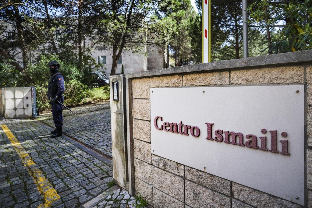 Dois mortos em ataque no Centro Ismaelita em Lisboa Foto: Antonio Cotrim/Lusa