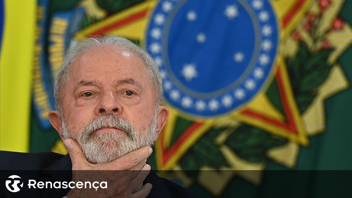 ​Visita de Lula a Portugal sob protestos por causa da Ucrânia e da sessão no 25 de Abril