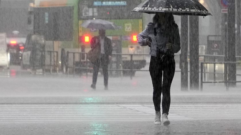 Tempestade Mawar em Tóquio, Japão. Foto: Franck Robichon/EPA