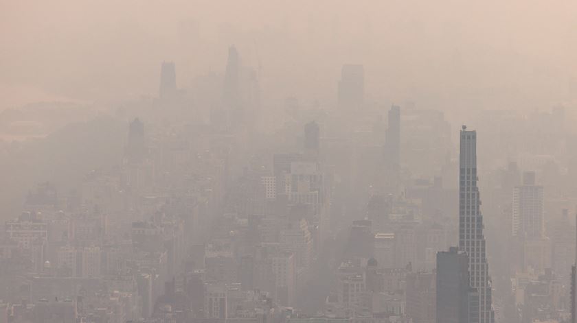 Fumo dos incêndios no Canadá chega a Nova Iorque Foto: Justin Lane/EPA