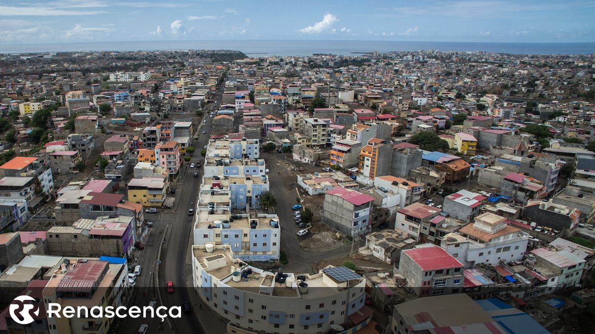 Cabo Verde. Duas pessoas detidas por burla no agendamento de vistos para Portugal