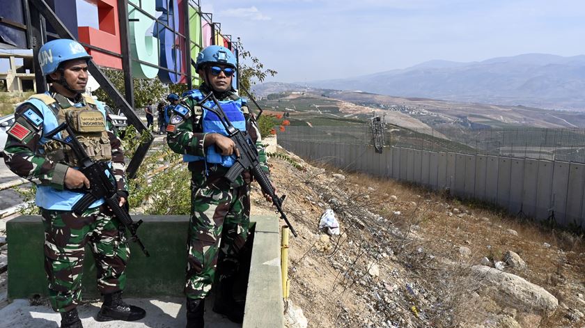 "É inaceitável" que militares da ONU sejam "alvos intencionais" de Israel, diz Paulo Rangel