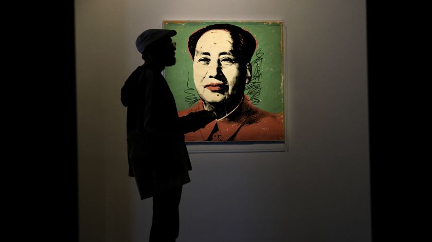 "Mao", de Andy Warhol, no Museu da Arte Proibida abre em Barcelona. Foto: Quique Garcia/EPA