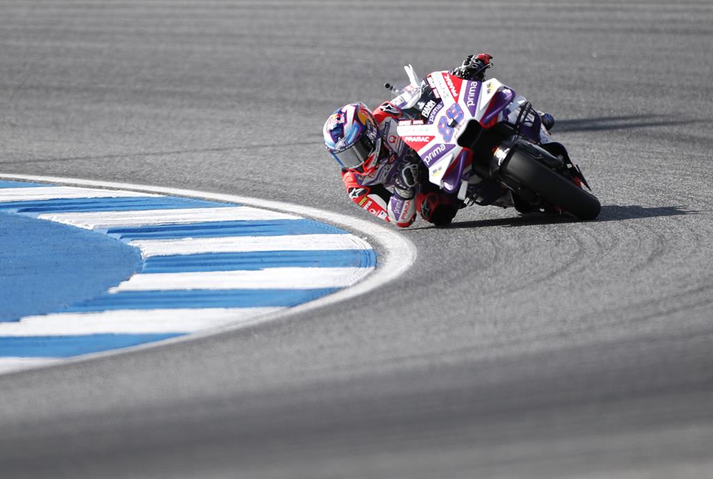 Jorge Martin vence corrida Sprint no Japão e Miguel Oliveira acaba em 14.º  - Motociclismo - Jornal Record