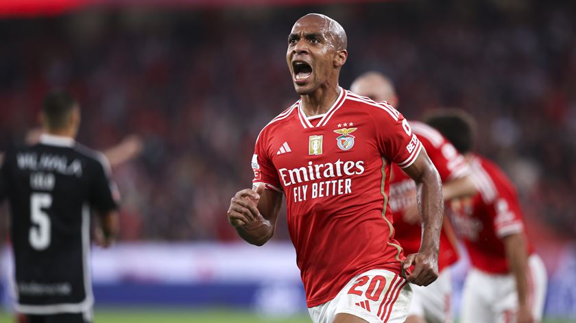 João Mário perto de se mudar para o Besiktas