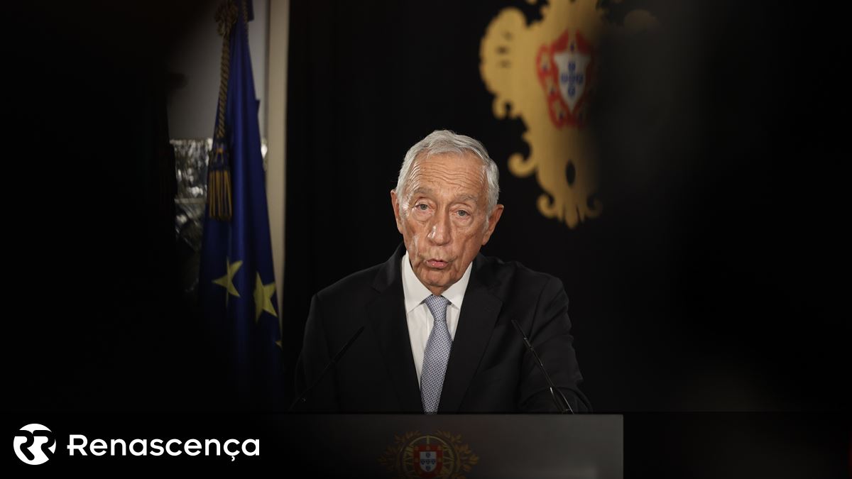 Marcelo decreta oficialmente demissão do Governo