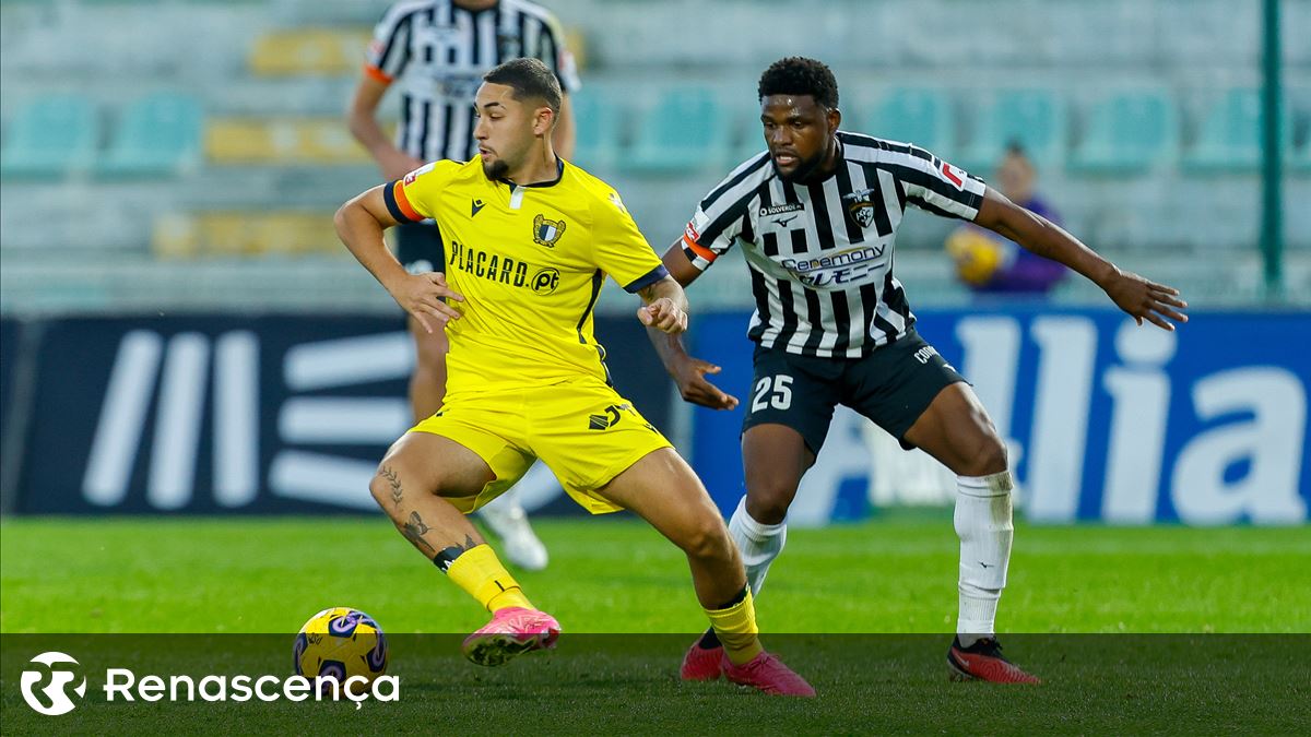 O empate entre Portimonense e Famalicão num minuto. Eis o resumo