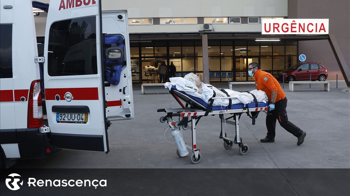 Bombeiros alertam que problemas nas urgências atrasam transporte de doentes