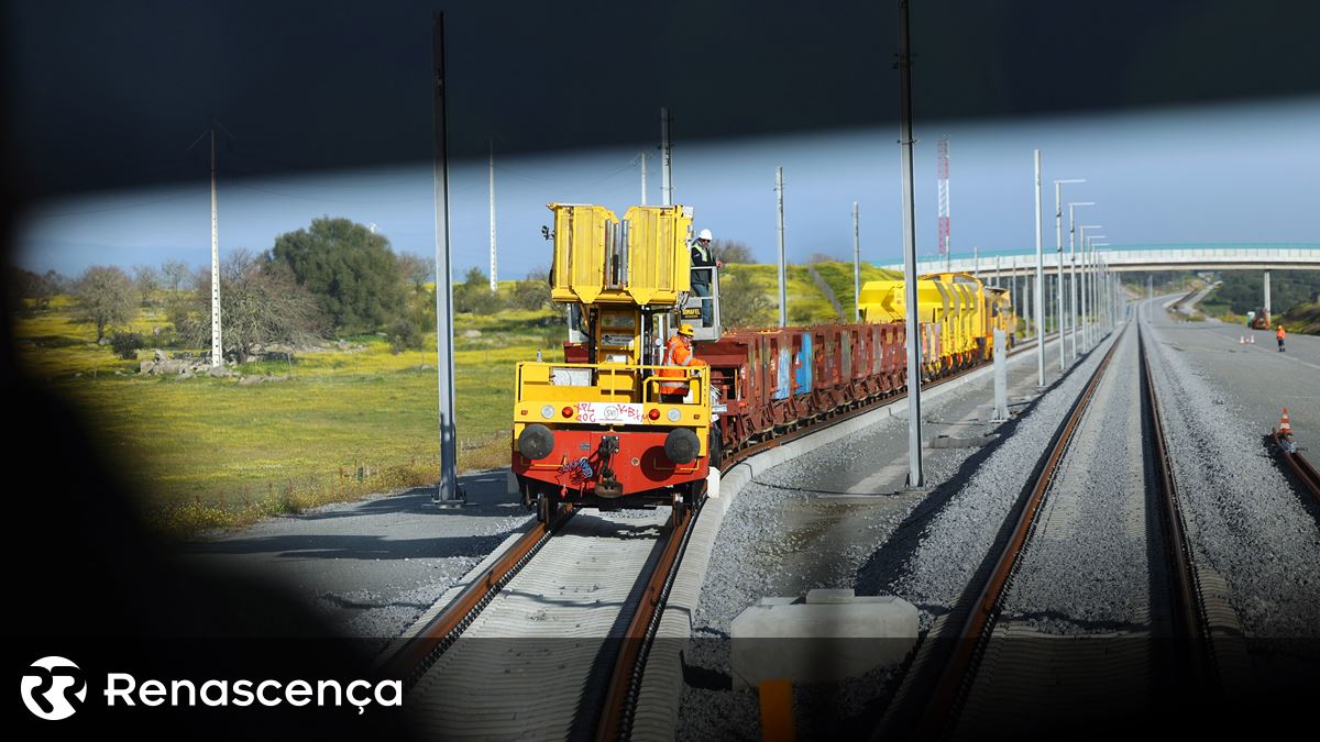 Ferrovia 2020. OE 2025 dá mais 314 milhões a projeto anunciado para 2021