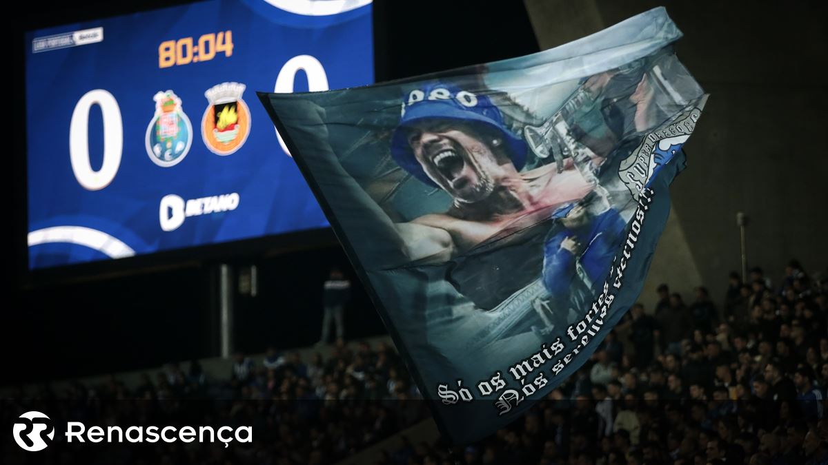 MP suspeita de "conluio" entre funcionários do FC Porto e Super Dragões