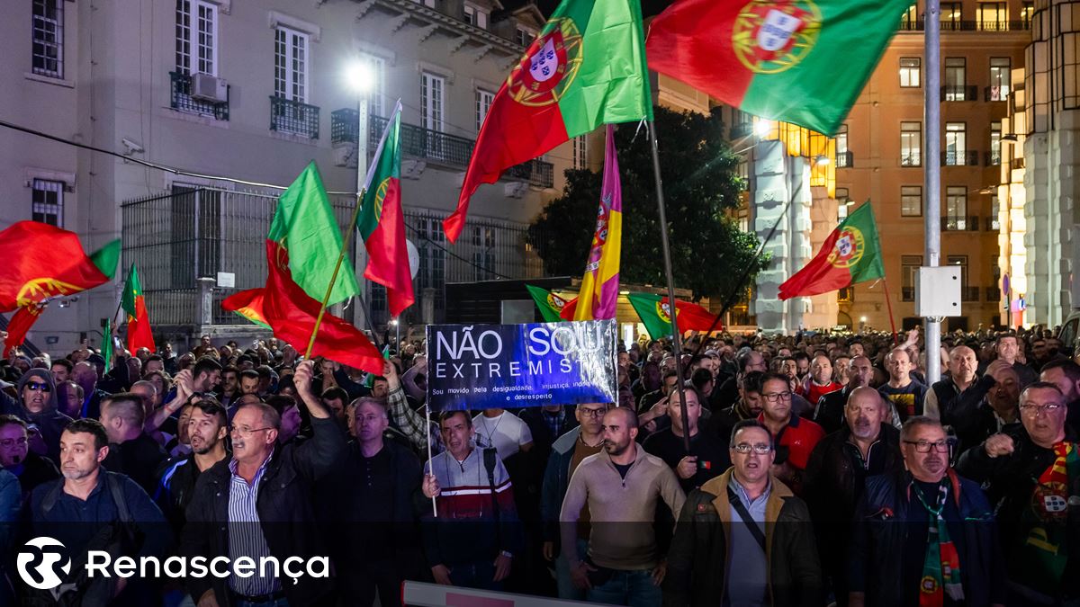 Santos Silva aponta "prontidão" do Ministério Público em arquivar manifestação do Capitólio