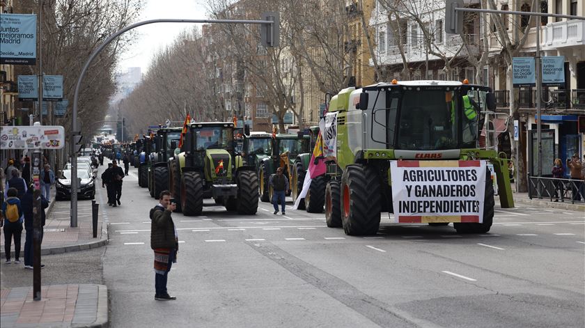 Protesto de agricultores em Madrid, Espanha Foto: Mariscal/EPA