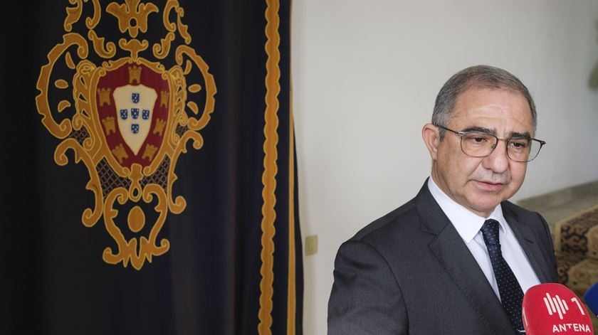 Bolieiro critica "centralismo serôdio" de juízes do TC sobre gestão do mar