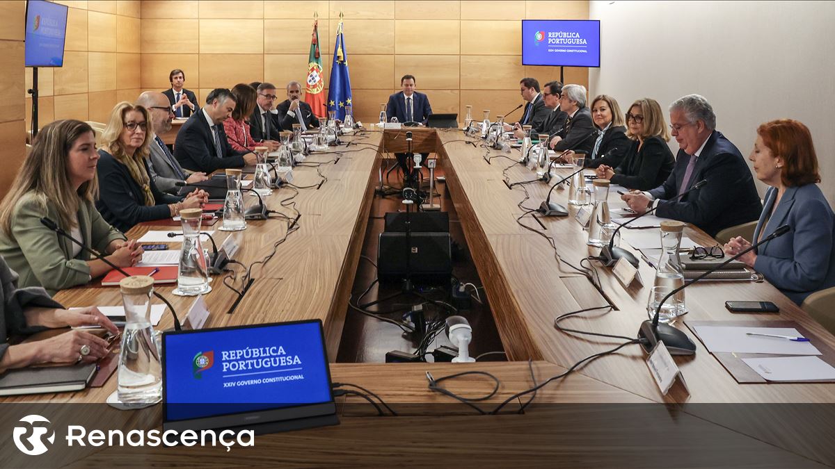 Primeiro Conselho de Ministros de Montenegro arrancou às 8h30