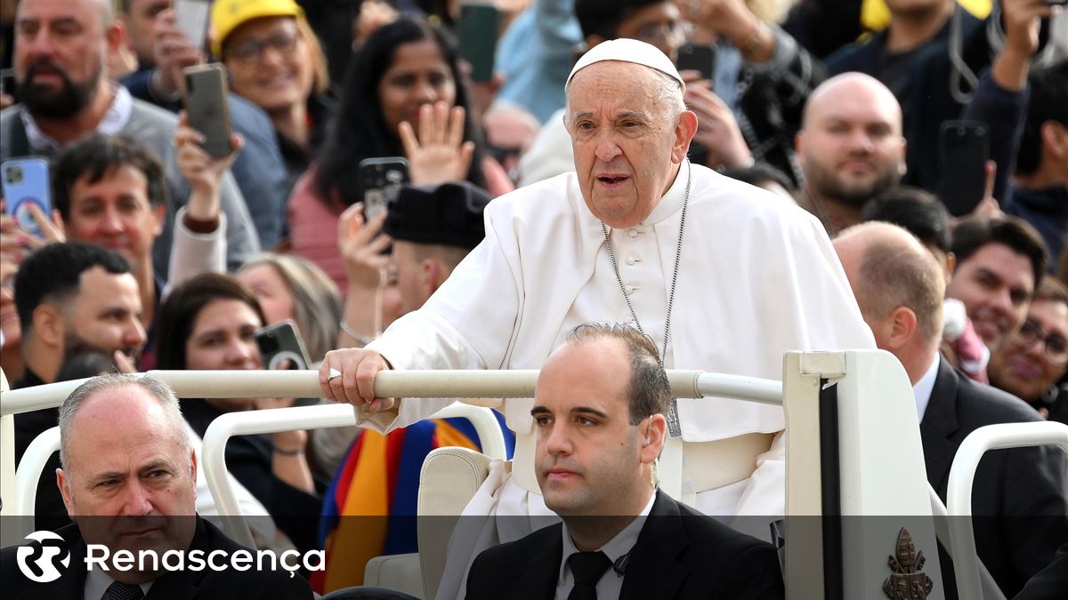 Papa critica a “vida mole” no Ocidente