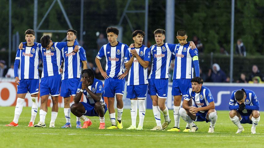 FC Porto mediu forças com o AC Milan. Foto: Salvatore Di Nolfi/EPA