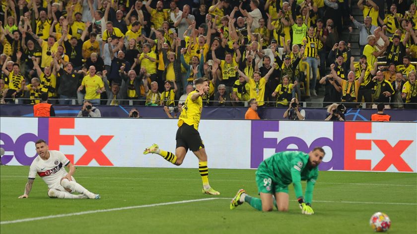 Borussia Dortmund em vantagem na meia-final da Champions