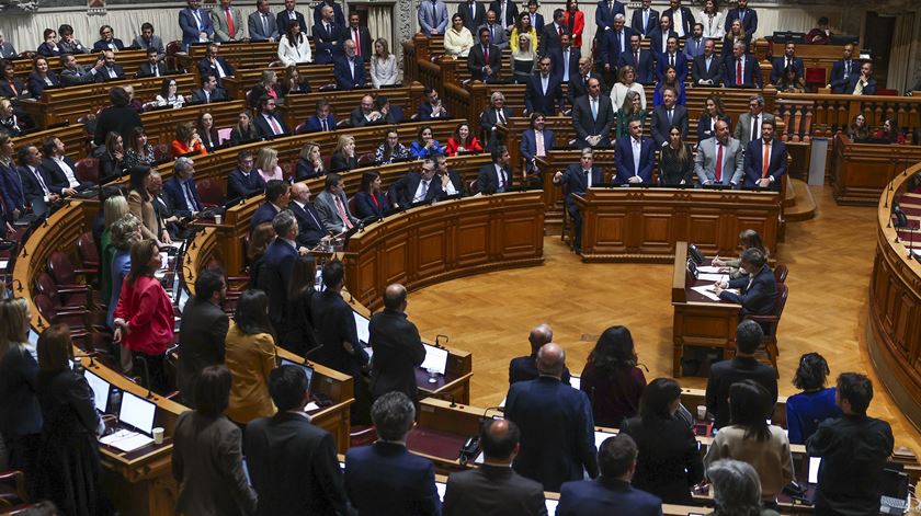 Parlamento recusa abrir processo contra Marcelo por traição à pátria