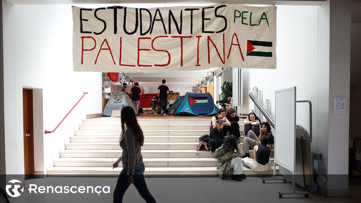 Estudantes pró-Palestina proibidos de se manifestar na Faculdade e Psicologia de Lisboa