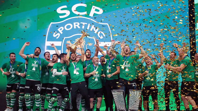 Sporting conquista quarta Liga dos Campeões de hóquei em patins. Foto: Manuel Fernando Araújo/Lusa