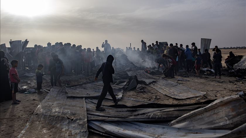 Retirada do sul de Gaza. Nova ordem israelita afeta 250.000 pessoas