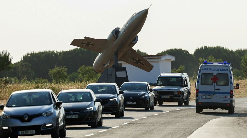 Beja Air Show. Um morto em acidente entre duas aeronaves