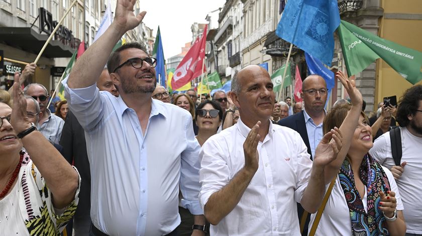 Europeias: João Oliveira pede que apoio à CDU "não se fique pelas palmadinhas nas costas"