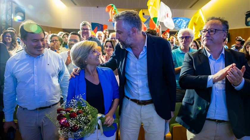 Marta Temido é a primeira mulher a vencer uma eleição em Portugal, mas há menos uma portuguesa em Bruxelas