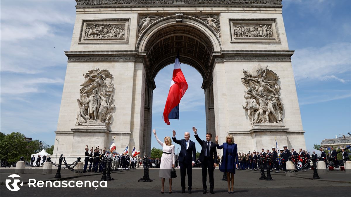 Macron recebeu Biden no Arco do Triunfo no início de visita de Estado